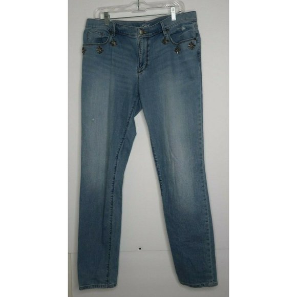 LOFT Ann Taylor: 'Relaxed Skinny' Jeans Size 12T with Rhinestones/Distressed - Picture 7 of 12